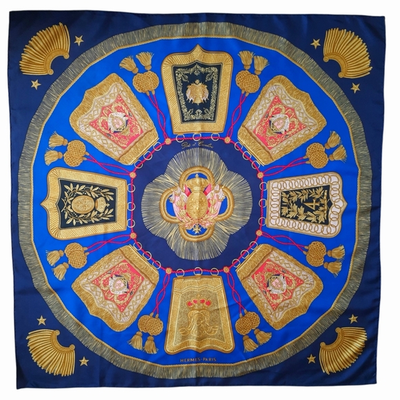 Vintage HERMÈS Poste Et Calvarie Silk Twill Scarf 90cm Blue/Gold/Multi - Picture 2 of 13